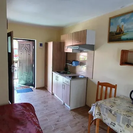 Homestay Dom Goscinny Morski Krysztal & Lotos *