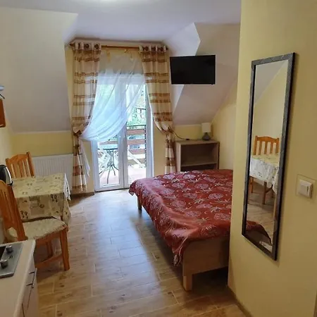 Kwatera prywatna I Morski Krysztal & Lotos