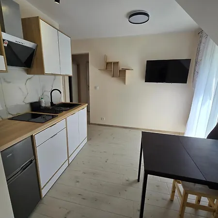 I Morski Krysztal & Lotos